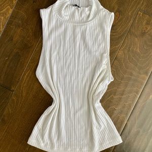 Zara small top white